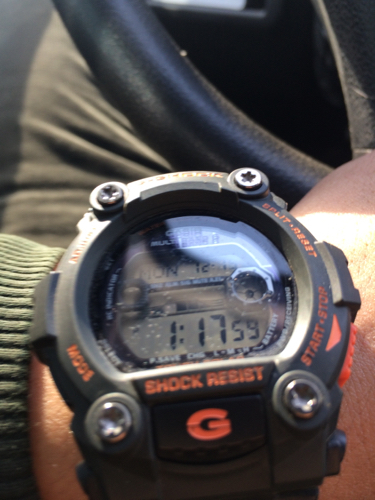 卡西欧7900电子表镜面磨花怎么办？更换可能性与费用全解析